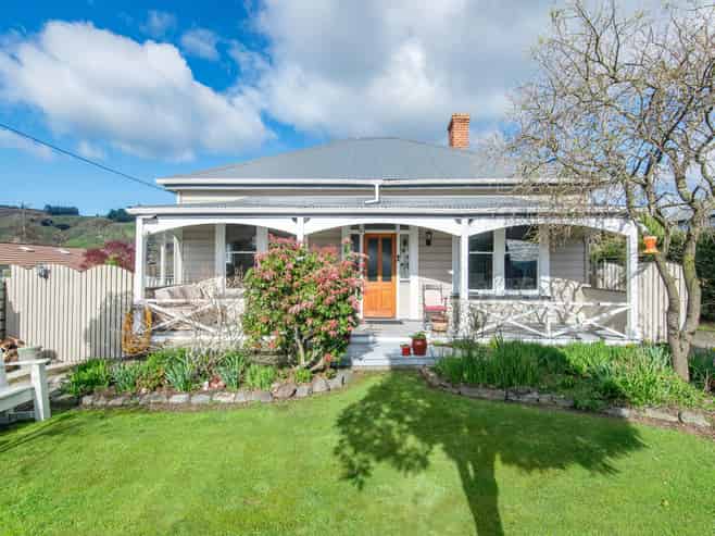 56 Gladstone Road North, Mosgiel