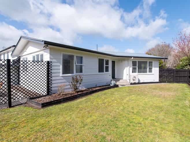 10 Turquoise Place, Pukehangi
