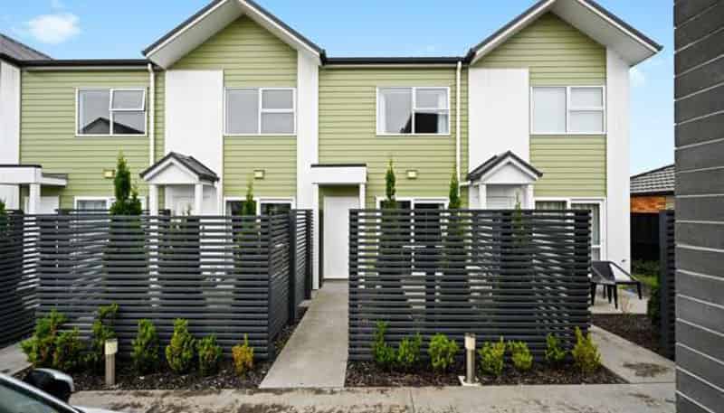 9/10 Burrows Place, Frankton