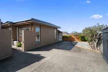 28 Luton Avenue, Sunnyhills