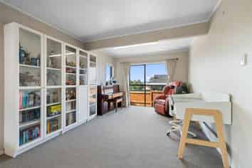 28 Luton Avenue, Sunnyhills
