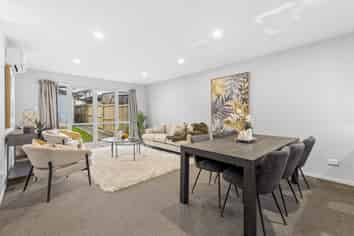 54 Pencaitland Drive, Flat Bush