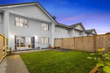 54 Pencaitland Drive, Flat Bush