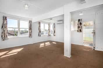19 Gear Terrace, Ranui Heights
