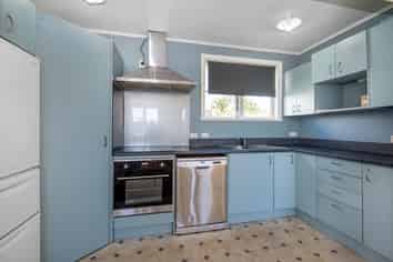 19 Gear Terrace, Ranui Heights