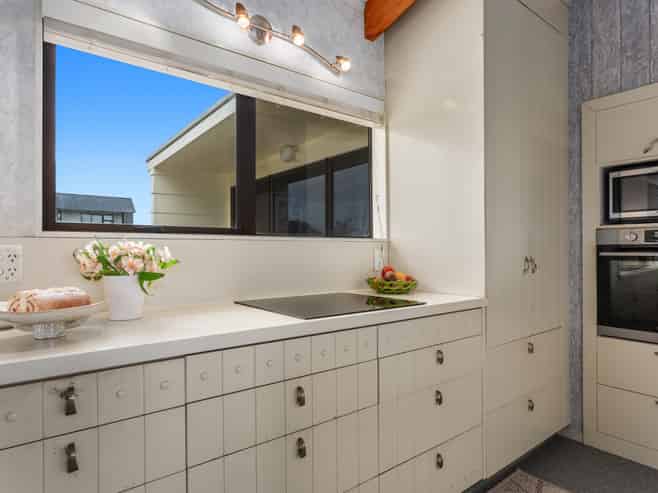 25 Eruini Street, Ohope