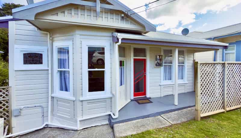 192  Hanson St, Newtown