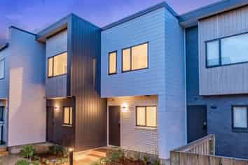 Auckland - Address withheld