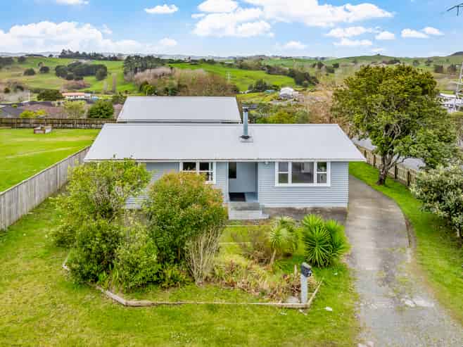56 School Road, Wellsford