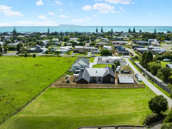 86E Citrus Avenue, Waihi Beach