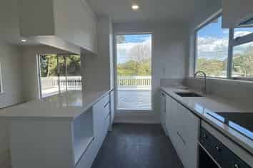 9 Dunraven Place, Torbay