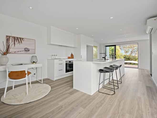 5D Riverview Road, Panmure