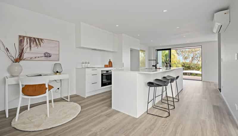 5D Riverview Road, Panmure