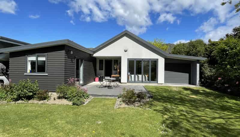 3 The Stonestack, Clyde