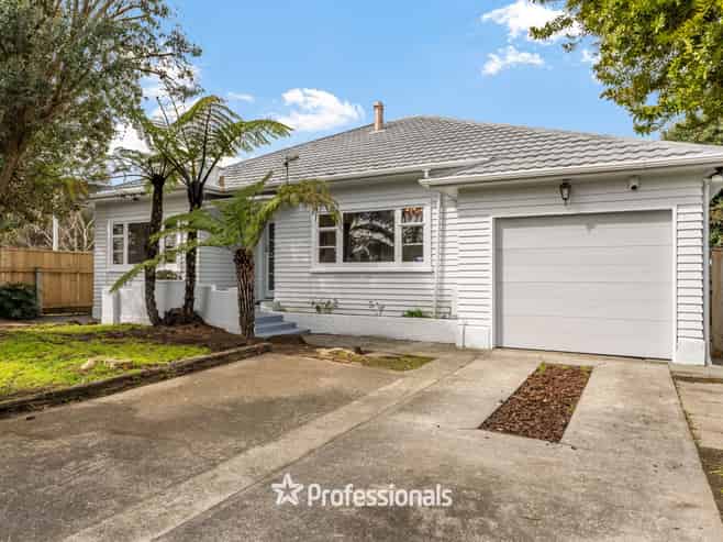 226 Waiwhetu Road, Waterloo
