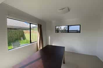 8E Rangiatea Rd, Epsom
