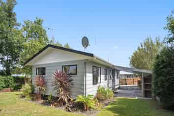 9 Baillie Crescent , Carterton