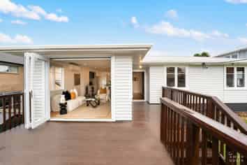 45 Lynwood Road, New Lynn