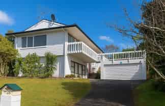 28 Haseler Crescent, Mellons Bay