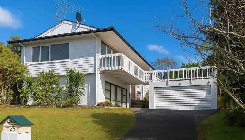 28 Haseler Crescent, Mellons Bay