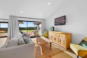 132 Henwood Road, Bell Block