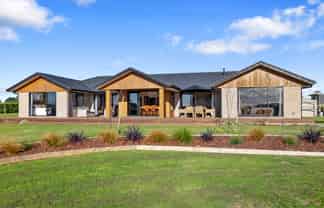 132 Henwood Road, Bell Block