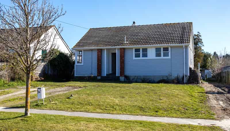 65 MacDonald Street, Marchwiel