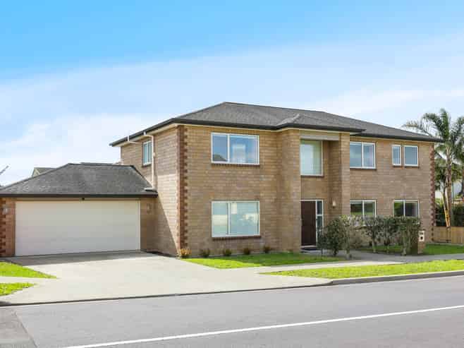 16 Coolaghy Drive, Flat Bush