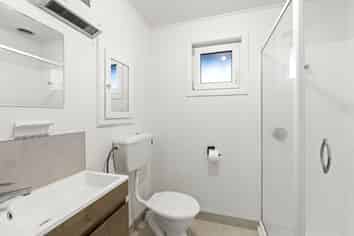 4/40 Longfellow Street, Sydenham