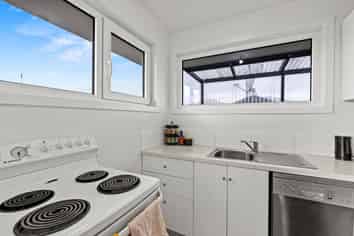 4/40 Longfellow Street, Sydenham