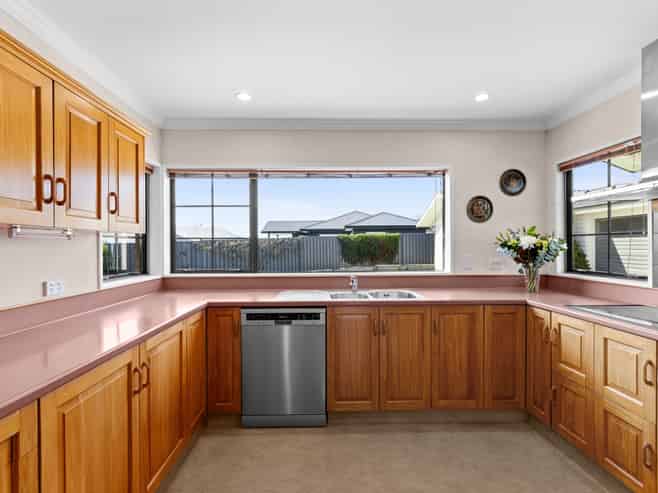128 Brookvale Road, Havelock North