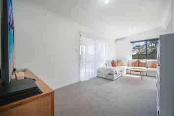 72a Garfield Road, Helensville