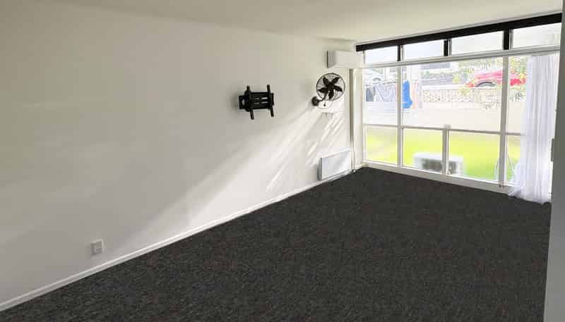 4/67 St Vincent Ave, Remuera