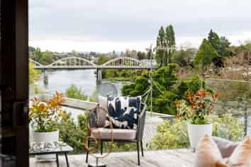 1202 Victoria Street, Whitiora