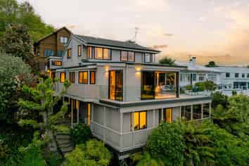 1202 Victoria Street, Whitiora