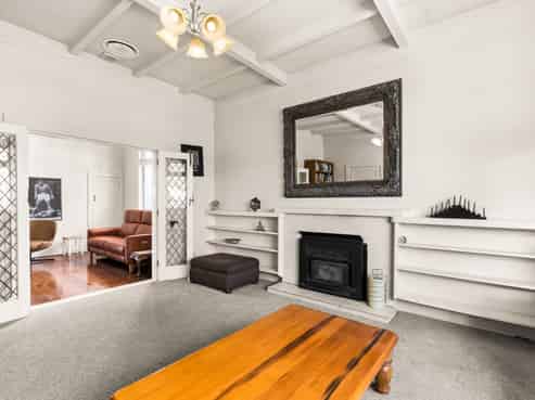 517 Cornwall Road, Mahora