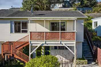 15B Florio Terrace, TAWA