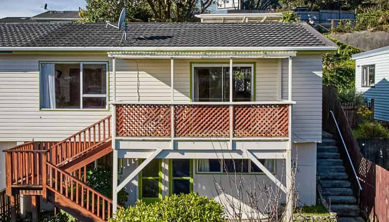 15B Florio Terrace, TAWA