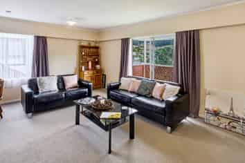15B Florio Terrace, TAWA