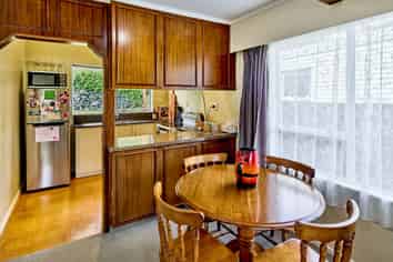 15B Florio Terrace, TAWA