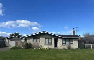 18 Mckeefry Avenue, Greenmeadows