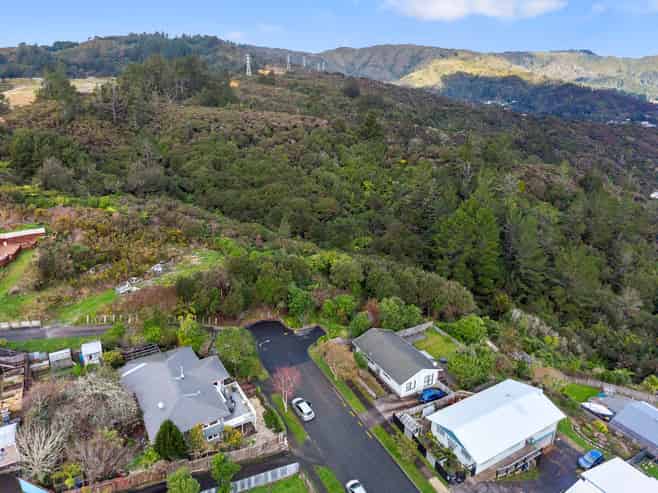 106 Lord Street, Stokes Valley