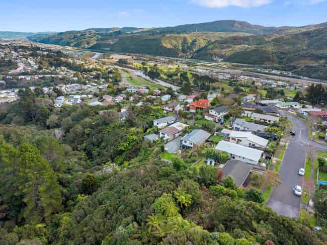 106 Lord Street, Stokes Valley