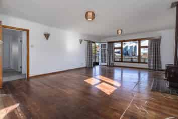 8 Lambley Road, Titahi Bay