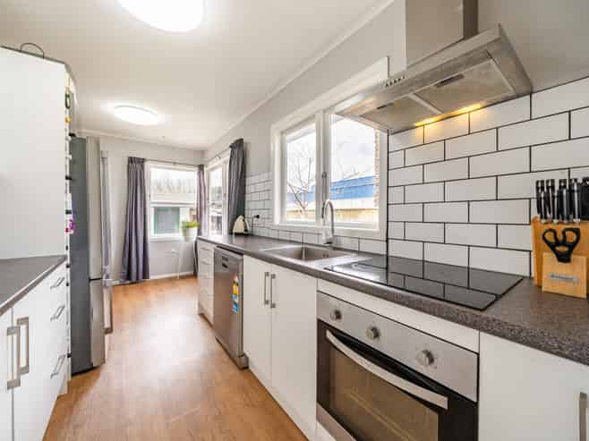 39 Mountbatten Grove, Clouston Park