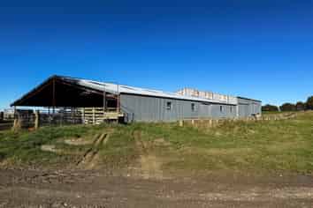 200 Cunningham Road, Waikaka Valley
