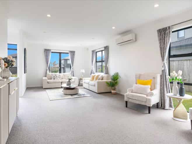 45 Mackay Drive, Greenhithe