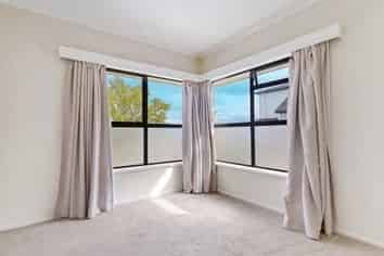 16 Esperanto Road, Papatoetoe