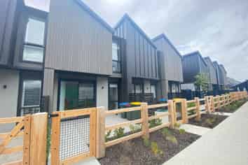 6 McGibbon Lane, Jacks Point
