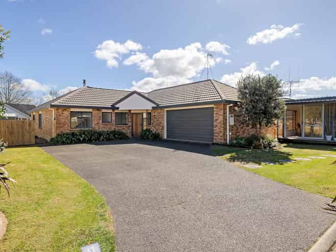11 Belmont Rise, Katikati